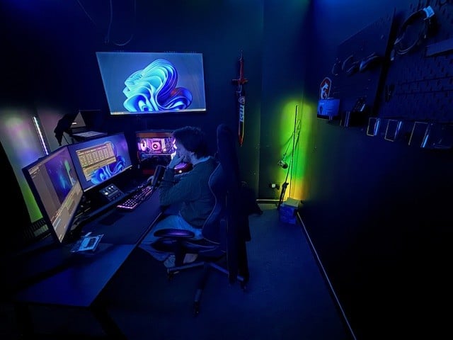 studio8